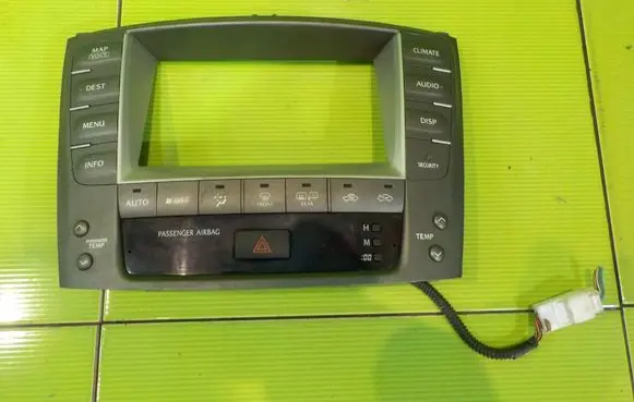 Lexus IS 220D-250-350 Other interior part 12AB49 94CFF9132FD84839BF