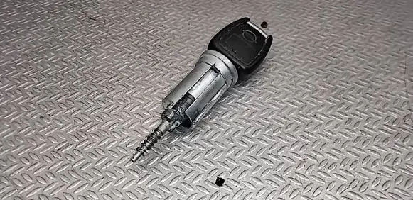Opel Astra G Ignition lock 09146299