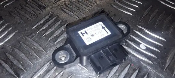 Nissan X-Trail T31 ESP acceleration yaw rate sensor 47930JG200