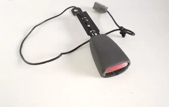 Volvo S80 Front seatbelt buckle