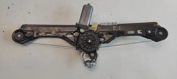 Mercedes-Benz C W203 Rear door window regulator with motor 104096 0130822007 3363