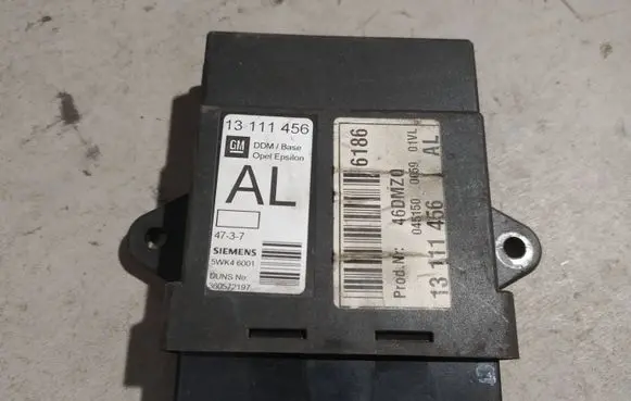 Opel Signum Door control unit/module 13111456 5WK46001