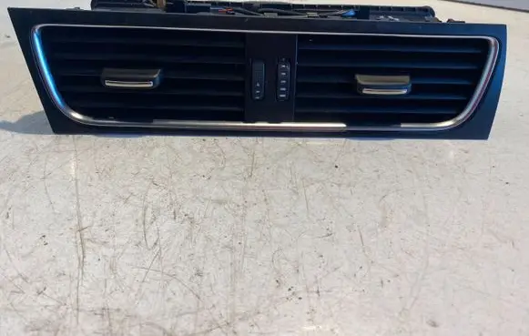 Audi A4 S4 B8 8K Dash center air vent grill 8T1820951C 50098790