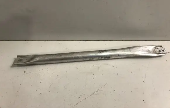 BMW 6 F12 F13 Other body part 7180316