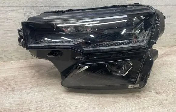 Skoda Karoq Headlight/headlamp 57B941035B
