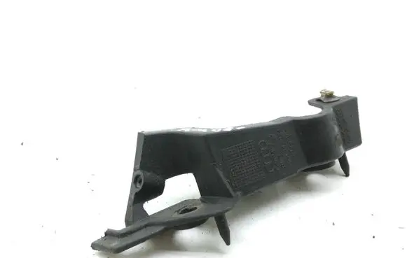 Audi A4 S4 B8 8K Front bumper mounting bracket 8K0807284