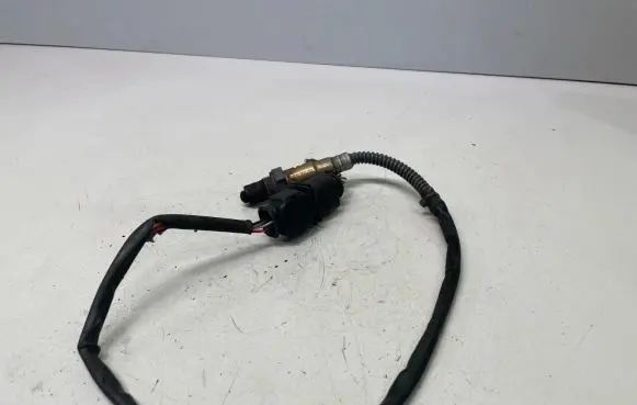 Volkswagen PASSAT B6 Lambda probe sensor 03G906252A