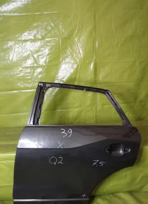 Hyundai Elantra VI Front door 000259