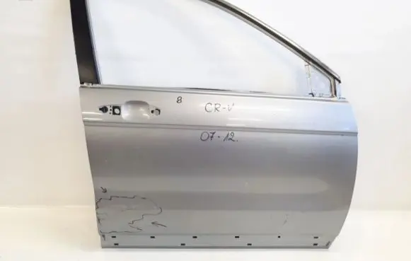 Honda CR-V Front door
