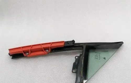 Tesla Model S Front door window glass four-door 600654400J
