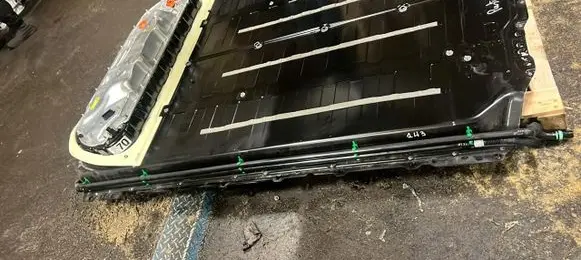Tesla Model 3 Car battery 166696955G