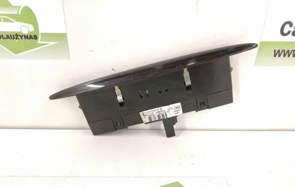 Mercedes-Benz ML W164 Parking PDC sensor display screen 0015423723 A0015423723