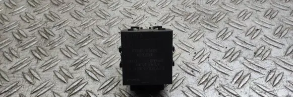Toyota Avensis T270 Other control units/modules 8594005060