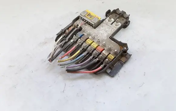 Citroen C4 Grand Picasso Fuse module 9662914480
