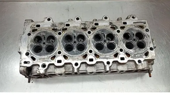 Chrysler Grand Voyager IV Engine head 90352040F