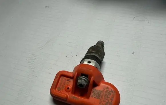 Ford C-MAX II Tire pressure sensor 10826ATB433 WQ8301B433