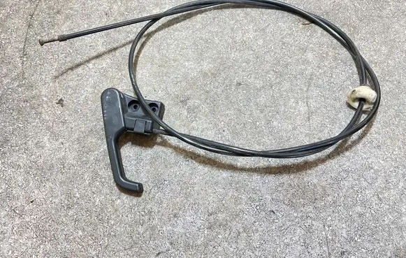 Mercedes-Benz Sprinter W906 Engine bonnet/hood lock release cable A9068800901