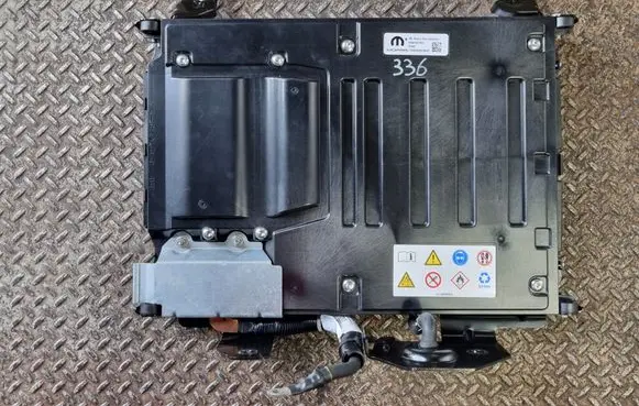 Ram 1500 Hybrid / electric car battery P04610376AU 04610376AU