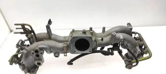 Subaru Legacy Intake manifold