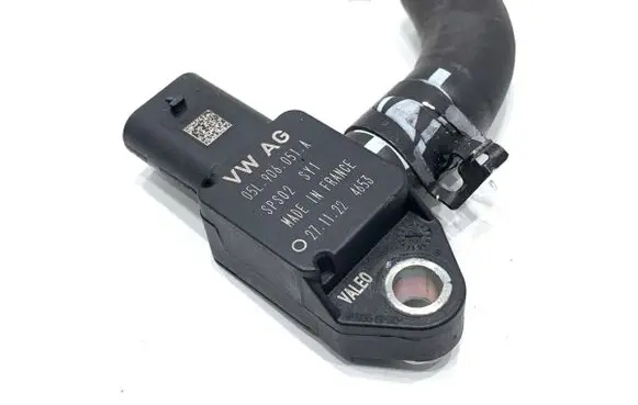 Skoda Superb B8 (3V) Exhaust gas pressure sensor 05L906051A