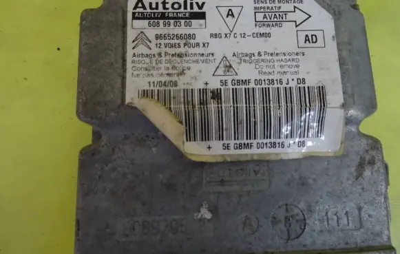 Citroen C5 Airbag control unit/module 608990300