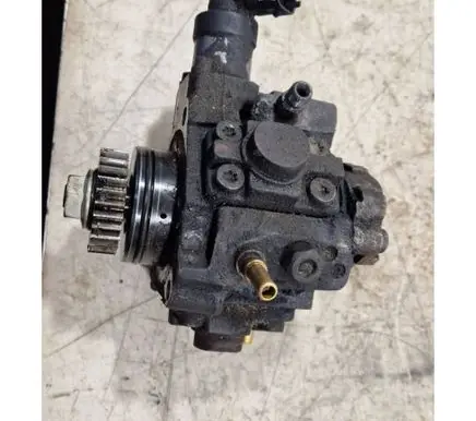 Renault Trafic II (X83) Fuel injection high pressure pump H8200690744 8200804288 0445010170