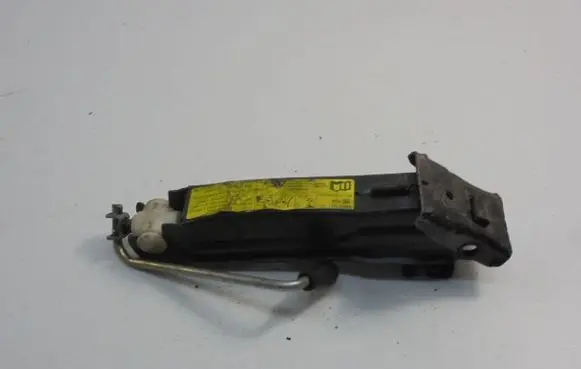 Volkswagen Polo III 6N 6N2 6NF Lift Jack 6N0011031