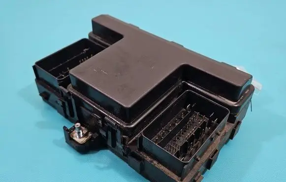 Fuse box set