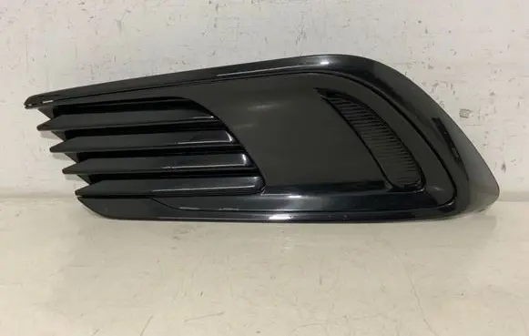 Front bumper lower grill