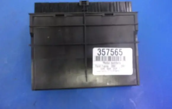 Ford Fiesta Comfort/convenience module 4S6T-15K600-BB