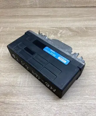 Mercedes-Benz E W124 ABS control unit/module 0055452132 0265101018