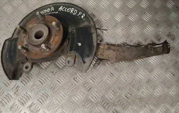 Honda Accord Front wheel hub