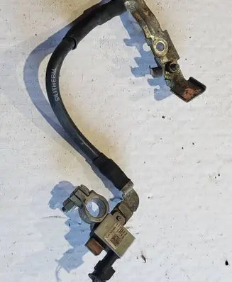 Volkswagen Golf VII Negative earth cable (battery) 5Q0915181E