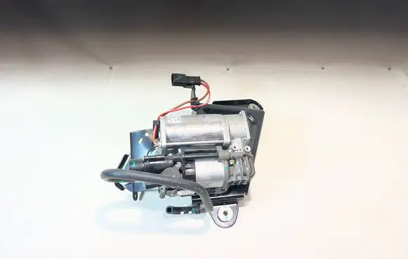 BMW i4 Air suspension compressor/pump 6894450