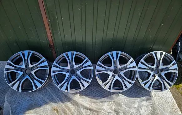 Toyota RAV 4 (XA30) R17 alloy rim PZ49MX0670Z