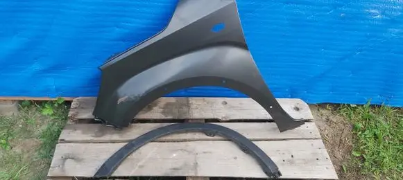 Suzuki Ignis Fender