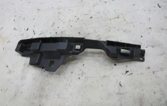 Renault Scenic III - Grand scenic III Front bumper mounting bracket