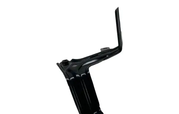 Toyota Yaris Fender mounting bracket 53713K0020