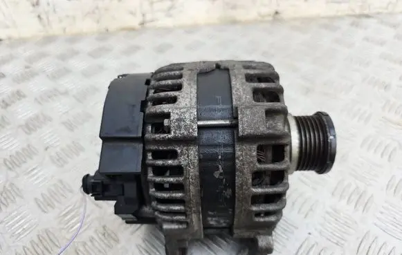 Audi A4 S4 B8 8K Generator/alternator 03L903017E