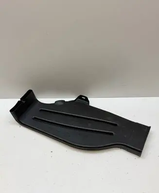 Audi Q7 4M Cabin air duct channel 4M0819811D 4M0819811E