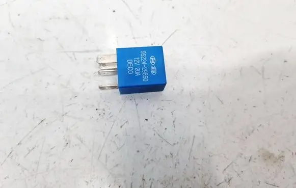 Hyundai Santa Fe Other relay 9522429850 95224-29850