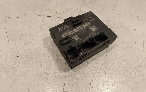 Audi A7 S7 4G Door control unit/module 4G8959795