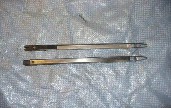 Mercedes-Benz W123 Sunroof frame 1237800038