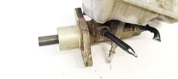 Volvo S40 Master brake cylinder