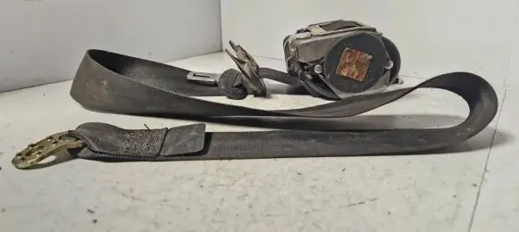 Skoda Superb B5 (3U) Front seatbelt 3b1857705d