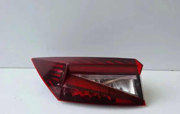 Skoda Enyaq iV Rear/tail lights 5LA945207A