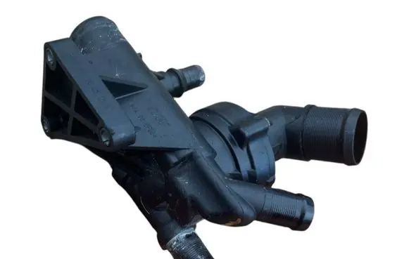 Nissan Qashqai Thermostat/thermostat housing 110614599R 200515S
