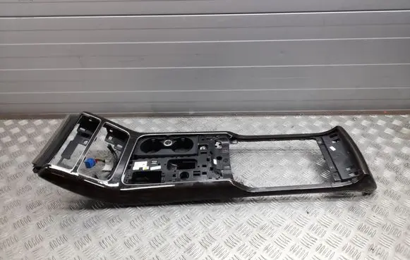 Audi A8 S8 D4 4H Center console decorative trim L4H000011Q L4H000011