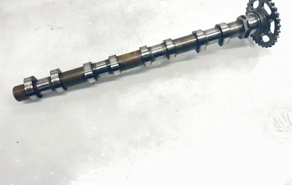Mercedes-Benz C W204 Camshaft A6510501001