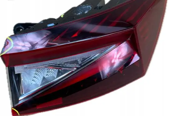 Skoda Enyaq iV Rear/tail lights 5LA945208A